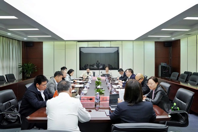 臺州市副市長苗文斌調(diào)研中非經(jīng)貿(mào)港